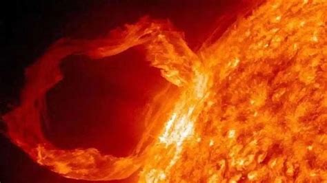 N­A­S­A­­n­ı­n­ ­G­ü­n­e­ş­ ­P­a­t­l­a­m­a­s­ı­ ­G­ö­r­ü­n­t­ü­l­e­r­i­ ­P­a­y­l­a­ş­ı­m­ı­ ­K­u­l­l­a­n­ı­c­ı­l­a­r­a­ ­K­ı­s­a­ ­D­e­v­r­e­ ­Y­a­p­t­ı­r­d­ı­
